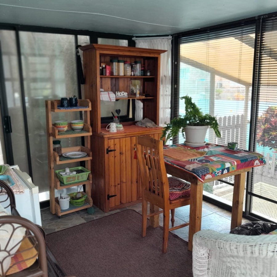 4 Bedroom Property for Sale in Wavecrest Eastern Cape